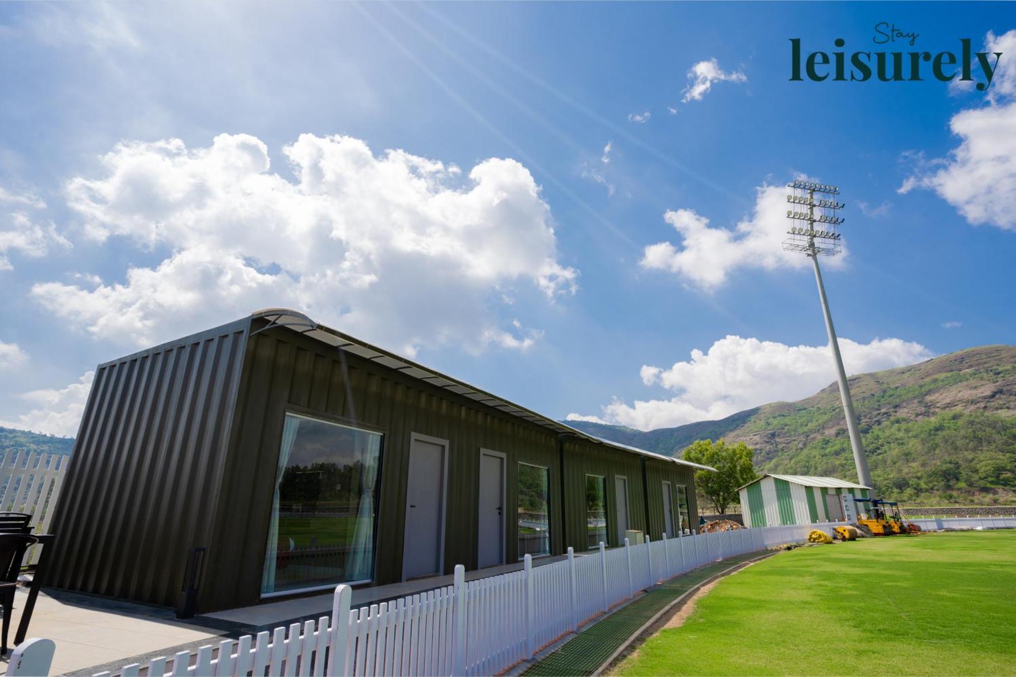 Stay Leisurely - Pavilion By The Hills, Lonavala - Stadium View Rooms Exteriér fotografie
